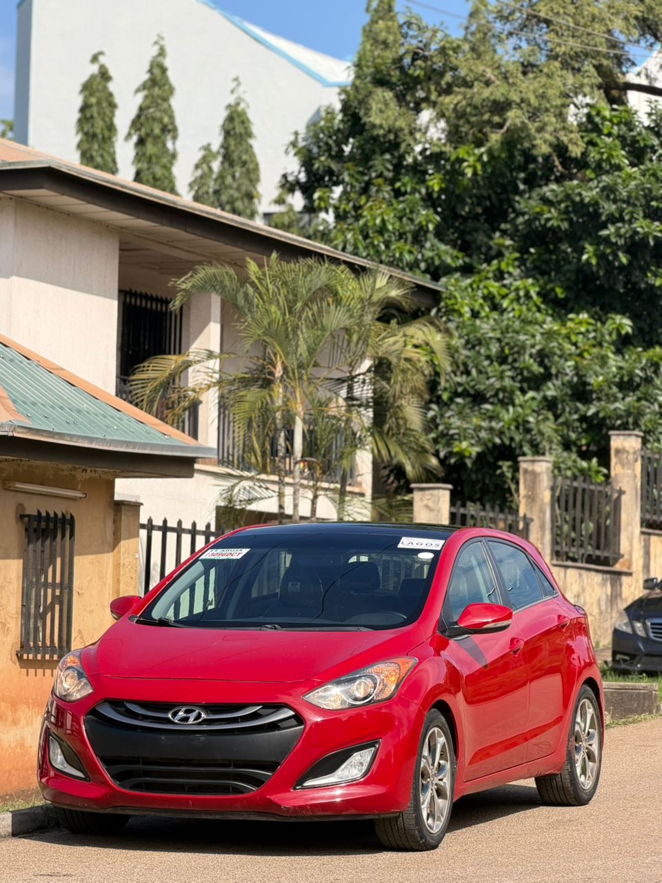 
								Distress Sell Toks Standard Hyundai Elantra GT 2013 for just 9.5M Abuja full									