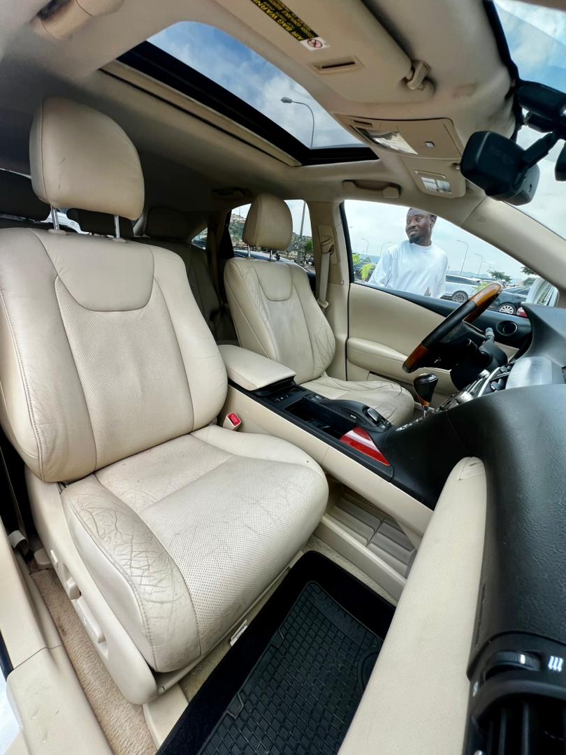 
								Foreign Used Lexus RX350 2012 in perfect condition Buy and Drive   16.5 Million full									