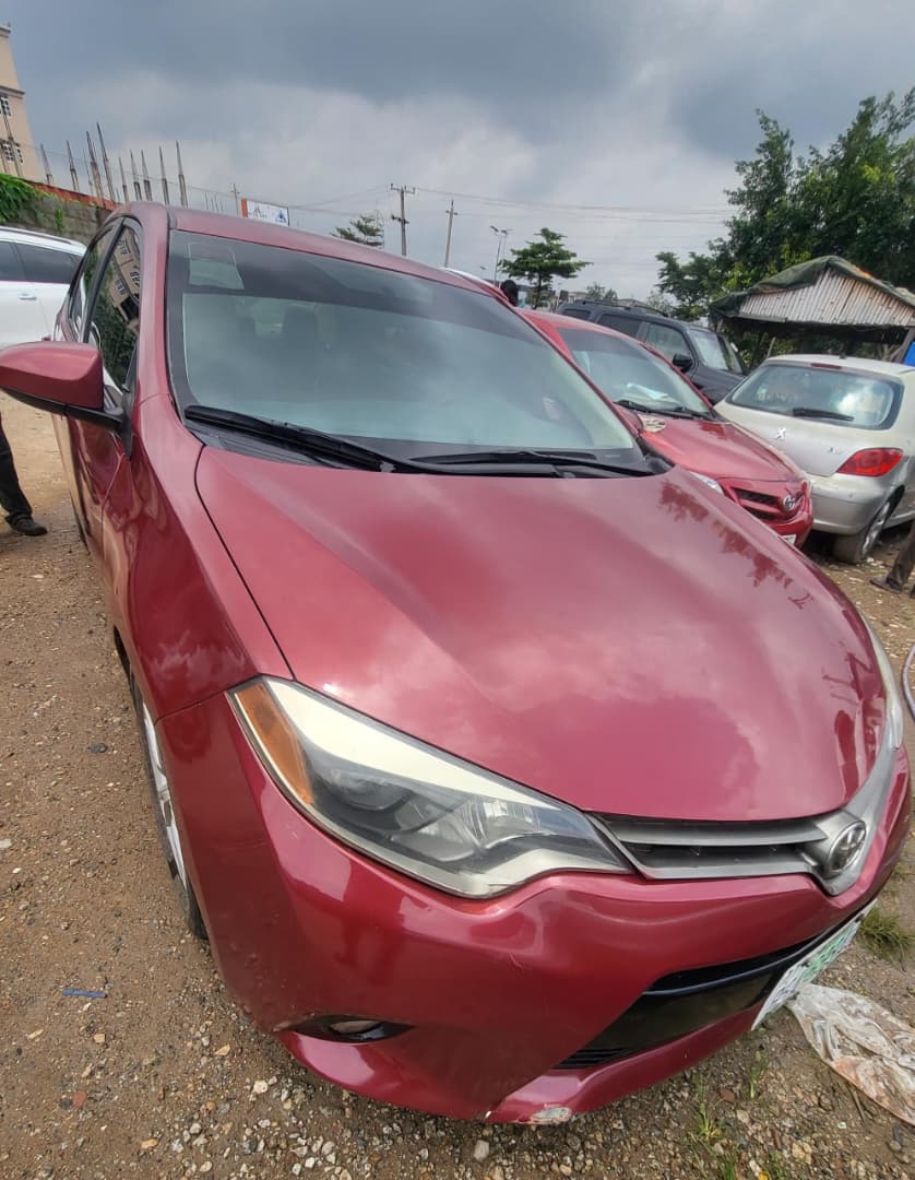 
								Clean Corolla 2015 Model Untouched engine and gear AC chilling and original duty Going for 8.3m 📍 Abuja full									
