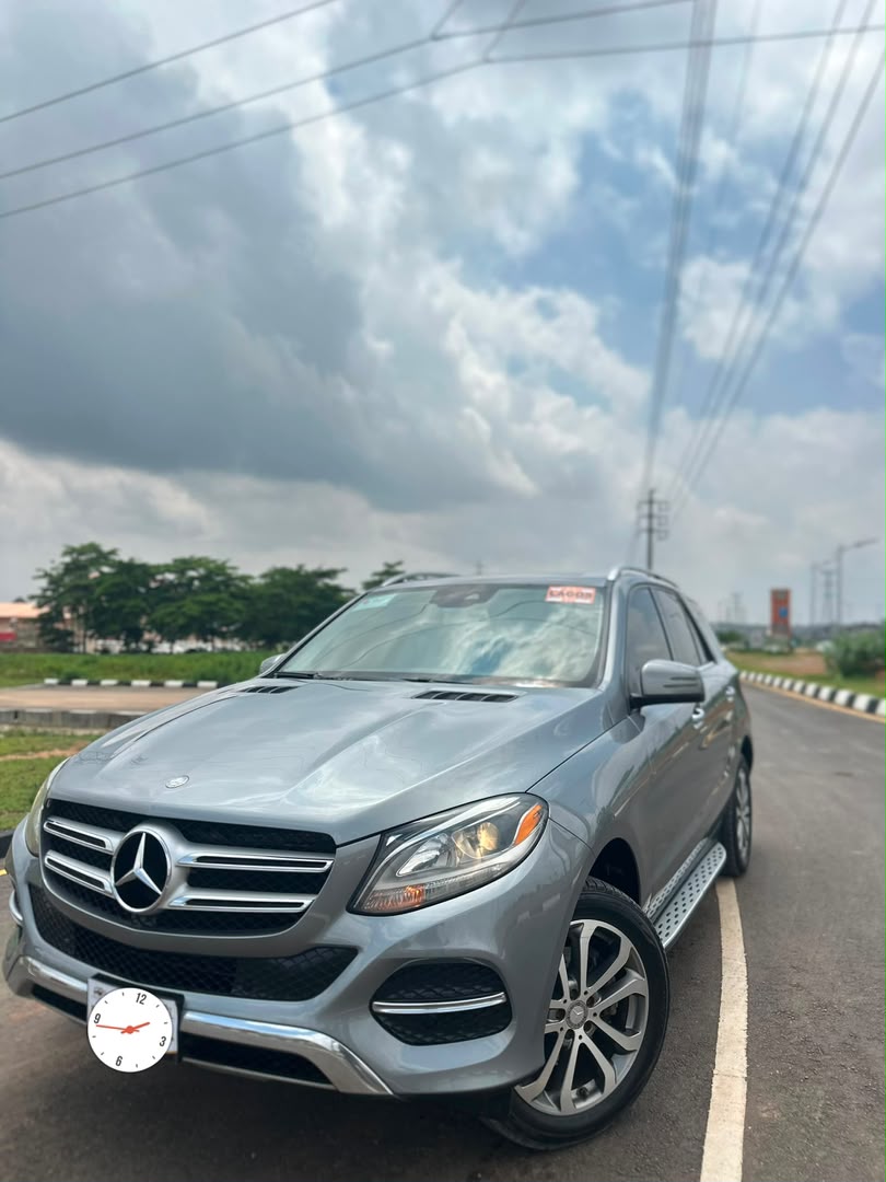 
								Giveaway Deal‼️‼️‼️ (159k Mileage) 2026 Entry Foreign Used 2016 Mbenz Gle350 Car is in pristine condition (Accident Free) Full Option (Keyless Powerbooth & Sunroof) with original duty all going for just 31m Net with sambo with me (Moveable) Lugbe Abuja📍 ZERO CHAIN DEAL full									