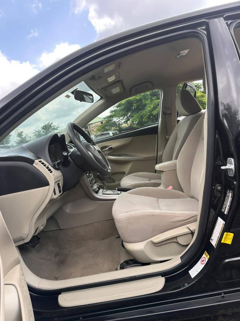 
								New Arrival 2011 model Foreign Used Toyota Corolla With Duty Now available price 11.5m  buyer settle 200k 👌 Jahi Abuja full									