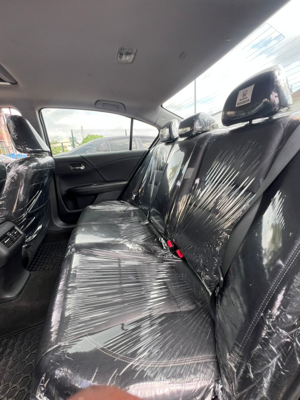 
								DIRECT Belgium 2016 HONDA Accord IN A PRISTINE condition BYE And Drive 📍Abuja 💰16.8m full									