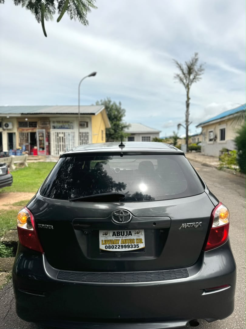 
								GIVEAWAY DEAL‼️‼️‼️ CAREFULLY USED (UNREGISTERED) 2010 TOYOTA MATRIX WITH UNTEMPERED ENGINE AND GEAR, AC IS FREEZING 🥶 WITH DUTY 7.2 NET WITH OUR SAMBO WITH ME LUGBE ABUJA📍 ZERO CHAIN DEAL full									