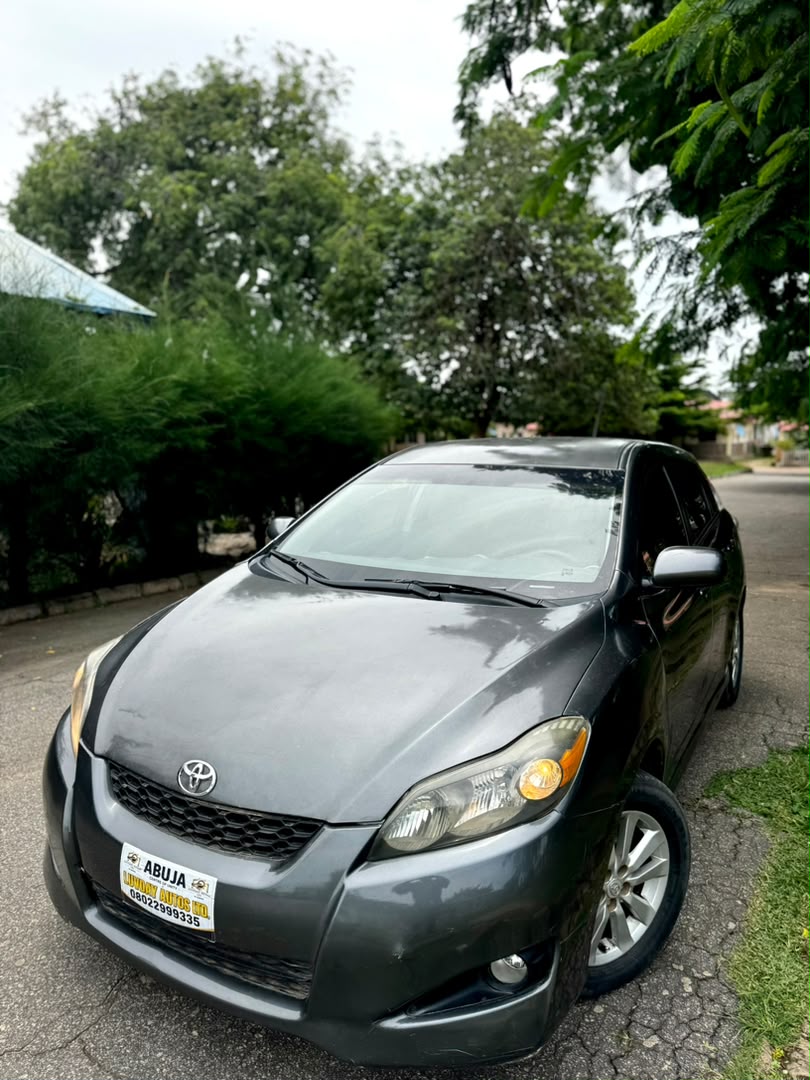 
								GIVEAWAY DEAL‼️‼️‼️ CAREFULLY USED (UNREGISTERED) 2010 TOYOTA MATRIX WITH UNTEMPERED ENGINE AND GEAR, AC IS FREEZING 🥶 WITH DUTY 7.2 NET WITH OUR SAMBO WITH ME LUGBE ABUJA📍 ZERO CHAIN DEAL full									
