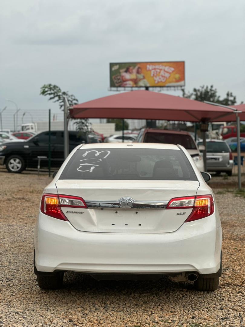 
								GIVEAWAY DEAL‼️‼️‼️ 🛥️NEW ENTRY FOREIGN USED 🇱🇷TOYOTA CAMRY XLE 2014 MODEL FULLEST OPTION KEYLESS, LEATHER SEAT, OPEN ROOF WITH ORIGINAL CUSTOM DUTY GOING FOR JUST 14.8M NET ABUJA📍 ZERO CHAIN DEAL full									