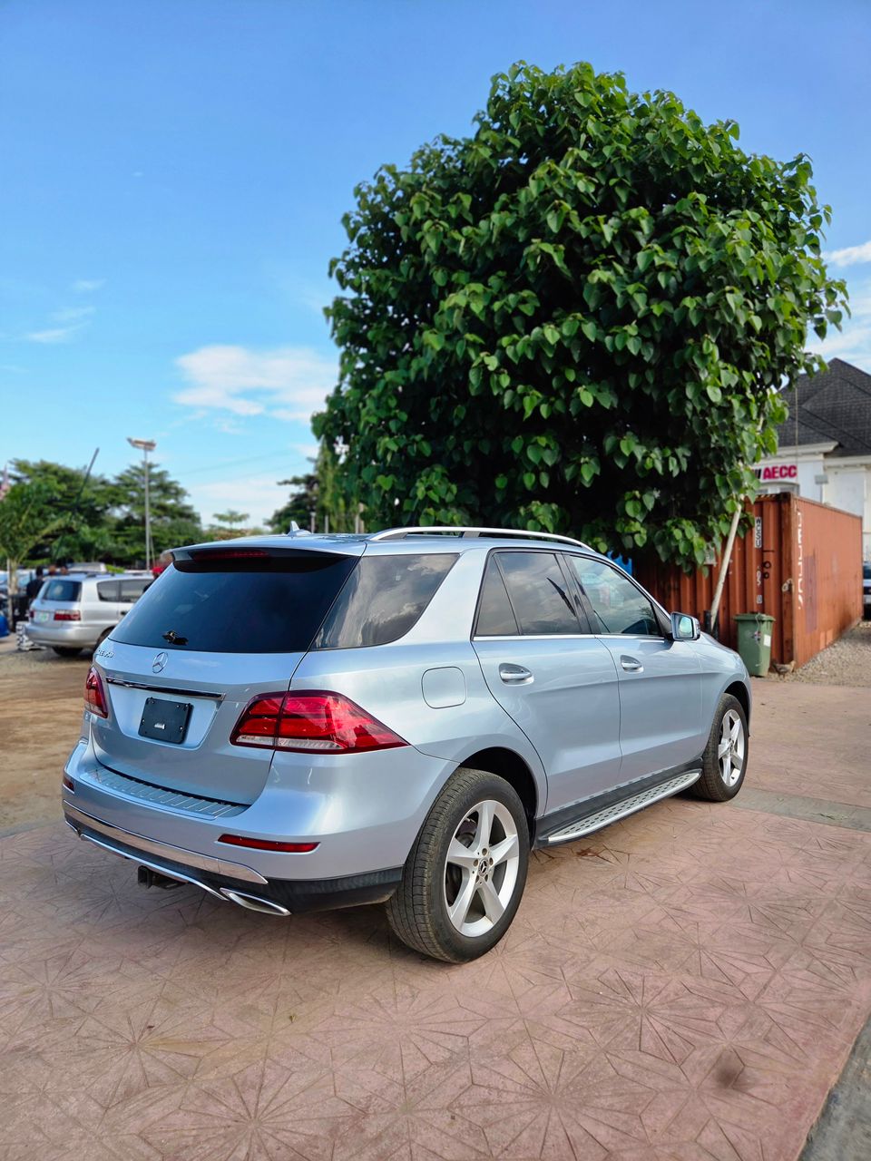 
								Foreign Used Mercedes Benz GLE350 2017 in perfect condition Buy and Drive   34 Million full									