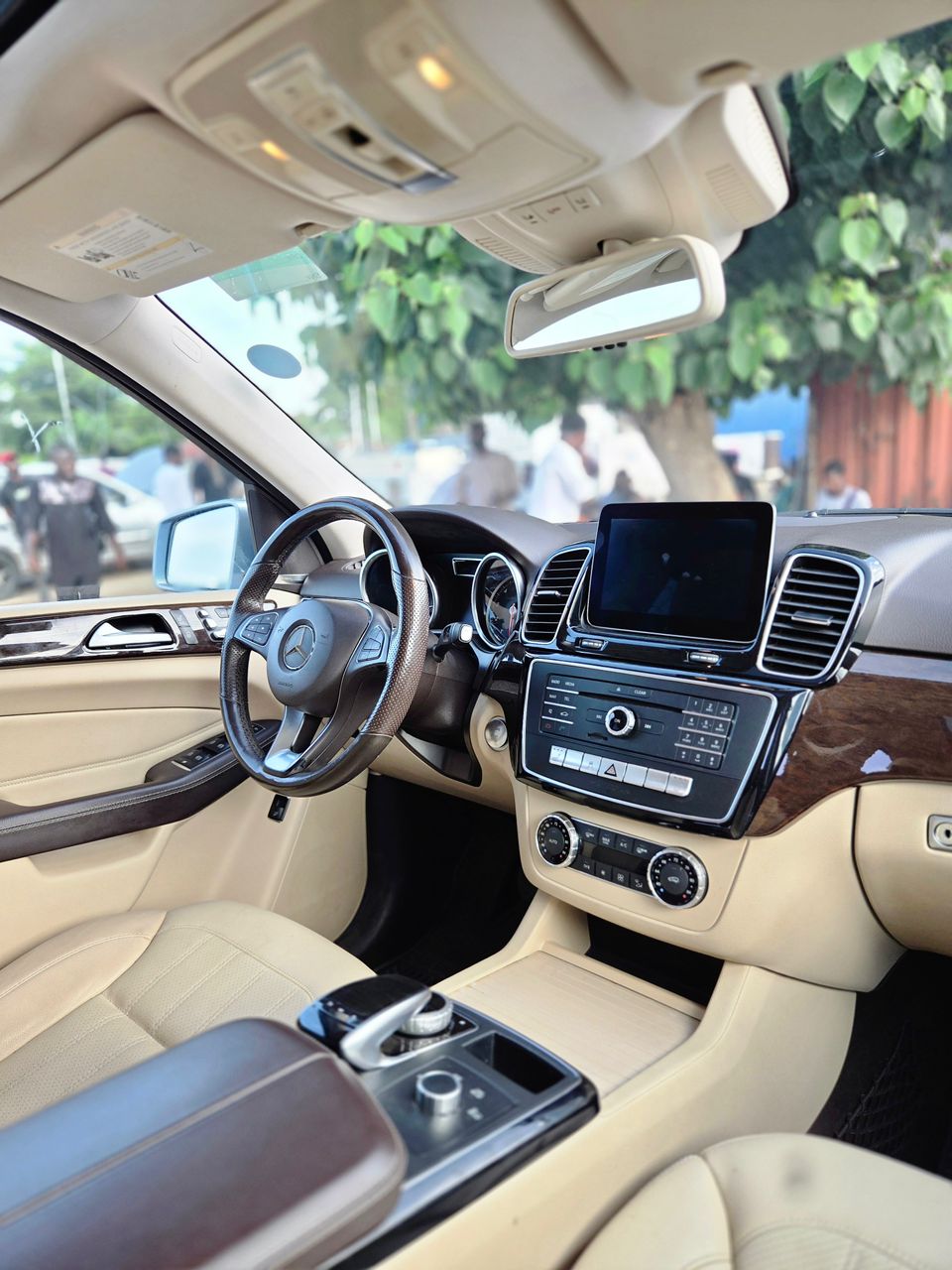 
								Foreign Used Mercedes Benz GLE350 2017 in perfect condition Buy and Drive   34 Million full									