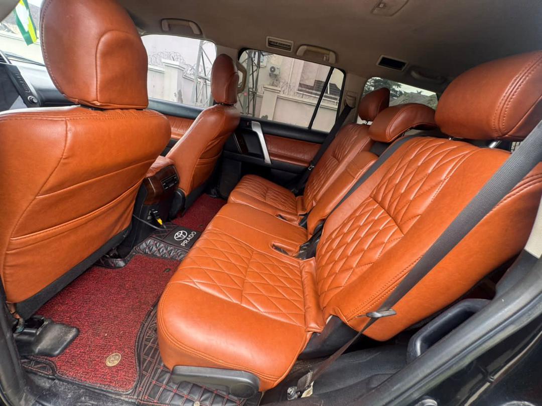 
								Extremely clean ‼️ 🔥Toyota  Land Cruiser prado 2015 ⬆️ 2022 model everything intact buy and drive nothing to fixed going for 19.5m only come for inspection and payment before you hear sold full									