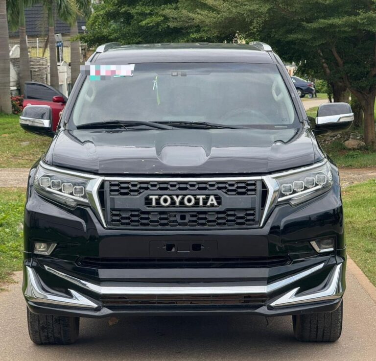 Extremely clean ‼️ 🔥Toyota  Land Cruiser prado 2015 ⬆️ 2022 model everything intact buy and drive nothing to fixed going for 19.5m only come for inspection and payment before you hear sold