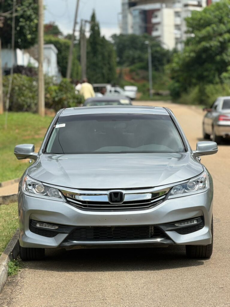 Foreign Used Honda Accord 2016 EXL fullest option for just 15.5m Abuja