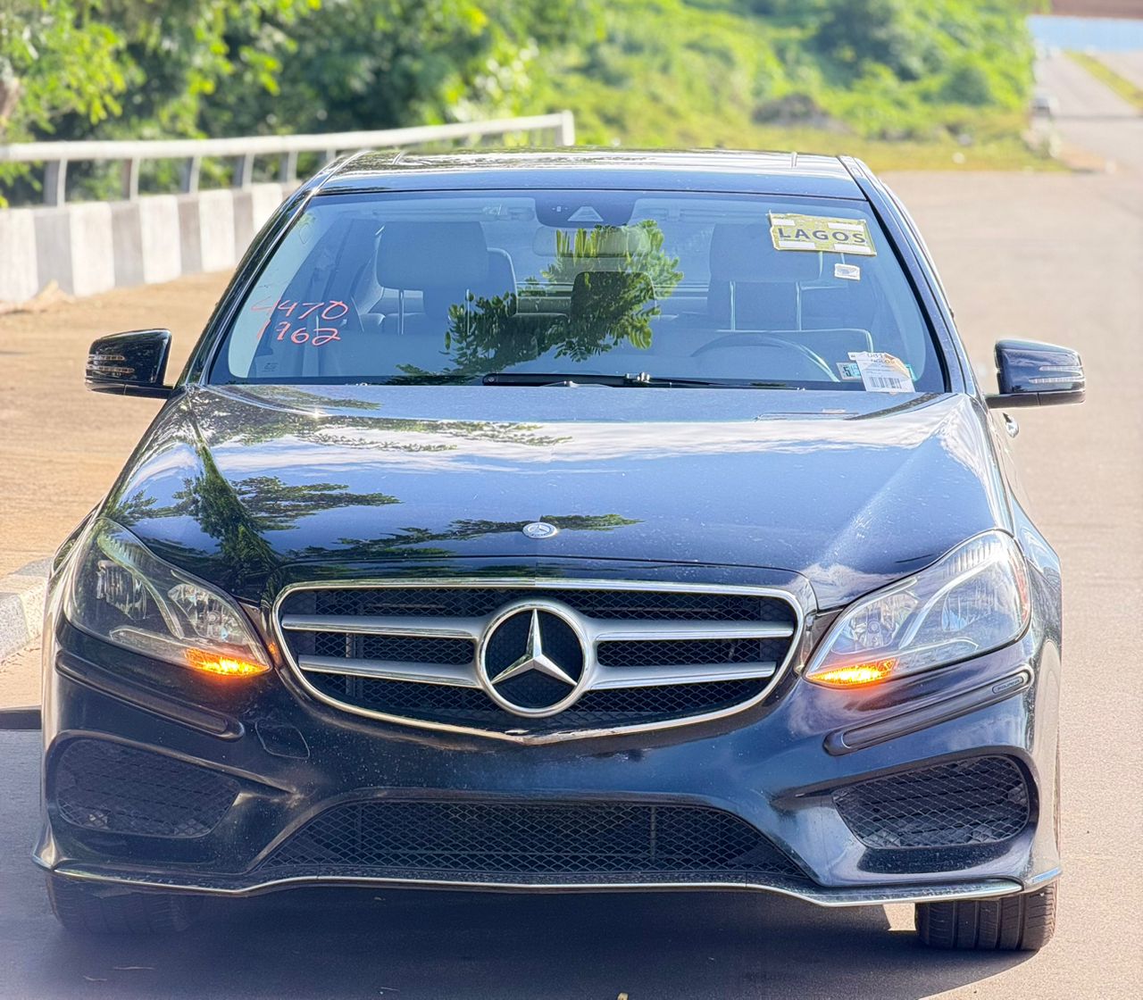 
								FOREIGN USED 2014 E350 MERCEDES BENZ💥  20M OnLy💰 custom duty  Drive the Benz that speaks class without saying a word.  AbuJa LoKaTioN full									
