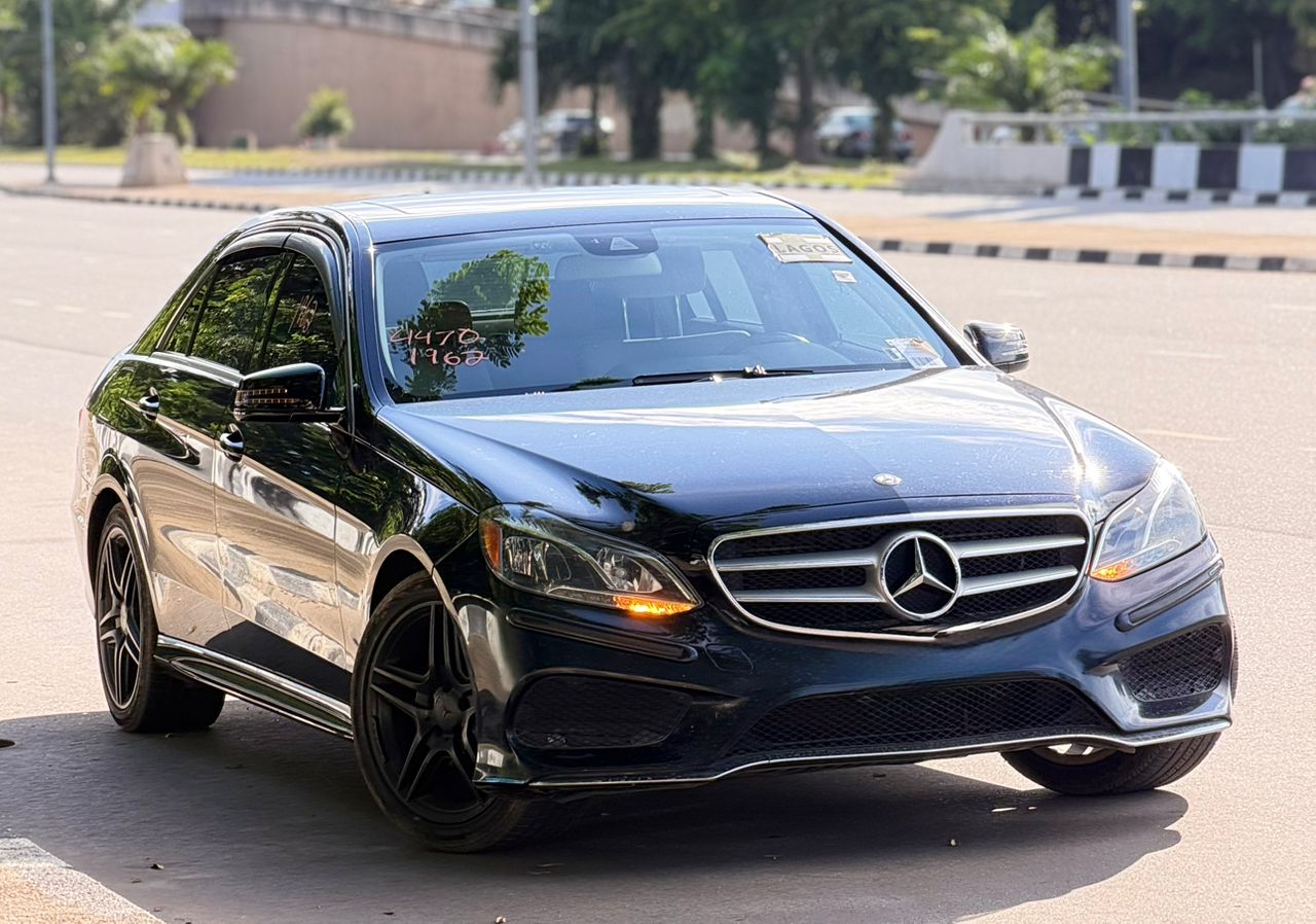 
								FOREIGN USED 2014 E350 MERCEDES BENZ💥  20M OnLy💰 custom duty  Drive the Benz that speaks class without saying a word.  AbuJa LoKaTioN full									