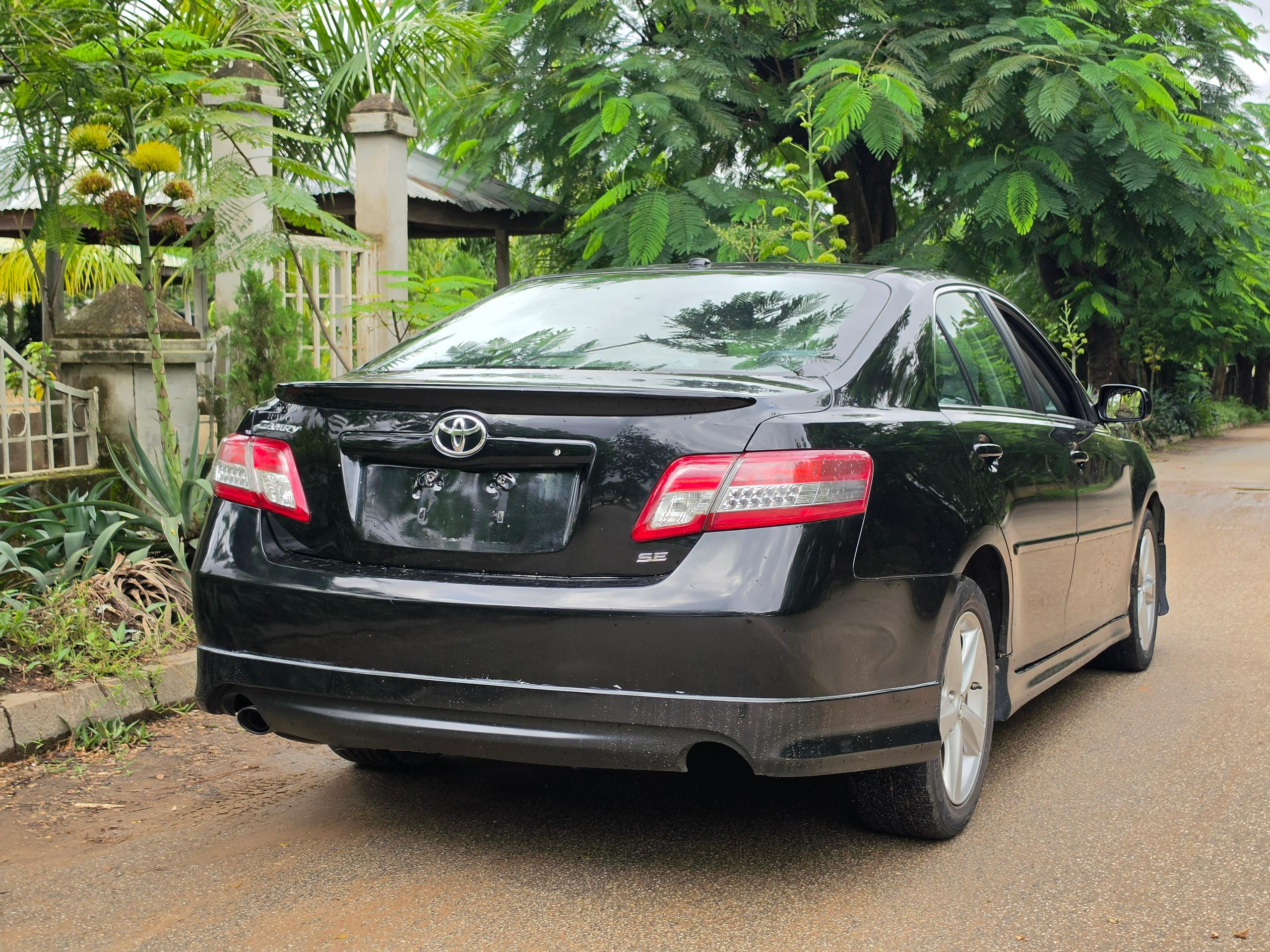
								EXTREMELY SHARP  GRADE FOREIGN USED 2010 ON BELT TOYOTA CAMRY SPORT, MINT INTERIOR, NO SINGLE 9JA PAINT WITH UNTAMPARED ENGINE ND GEAR.GOING FOR JUST 10.8m ONLY full									