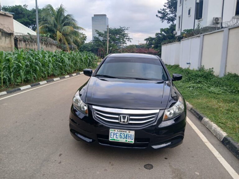 Sharp 2008 honda Acord everything working perfectly going for 4.5m location Abuja