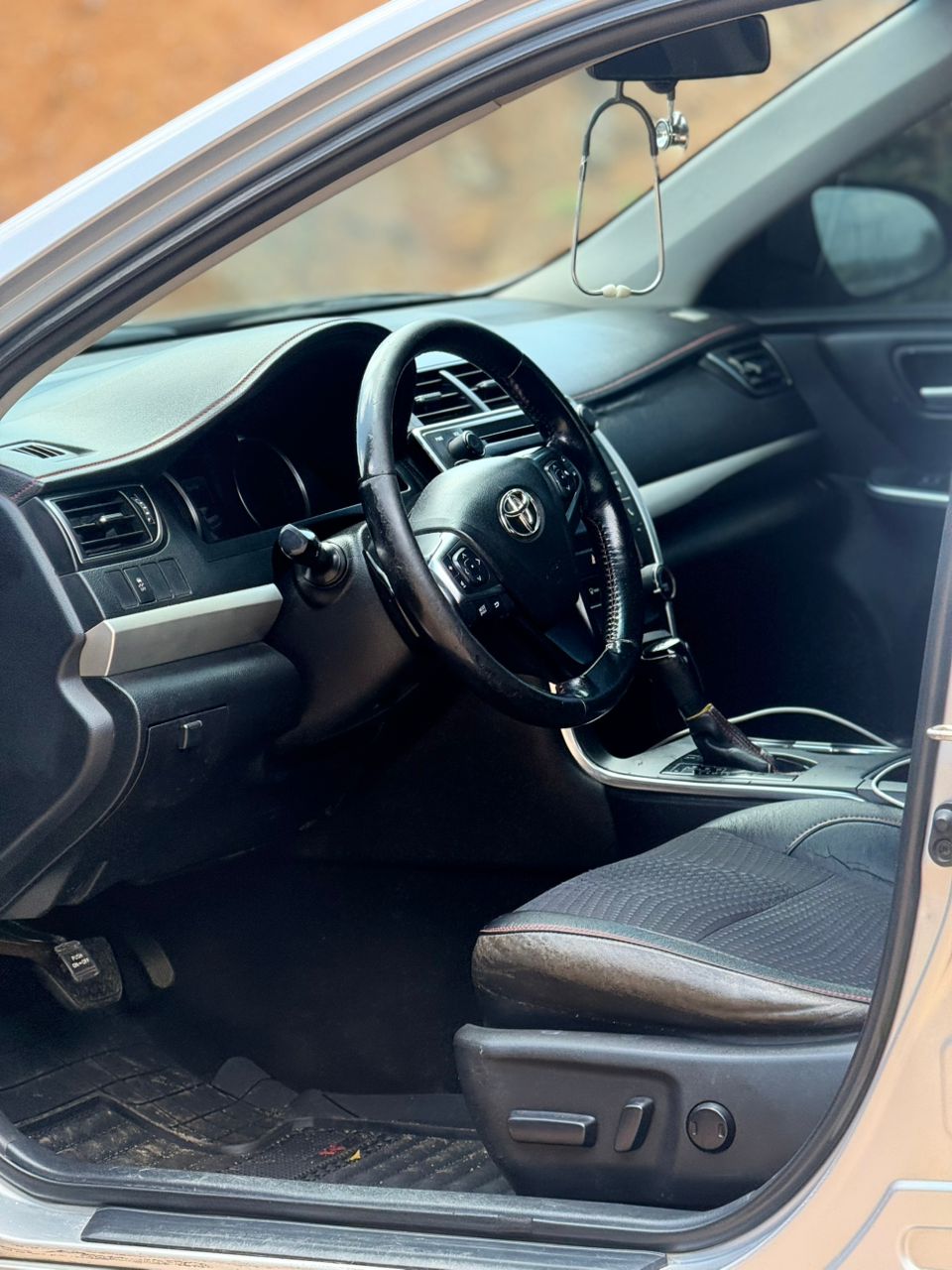
								EXTREMELY SHARP 2016 TOYOTA CAMRY SE⚡⚡ WITH PROPER DOCUMENTATION  PRICE:10.2M 📍ABUJA full									