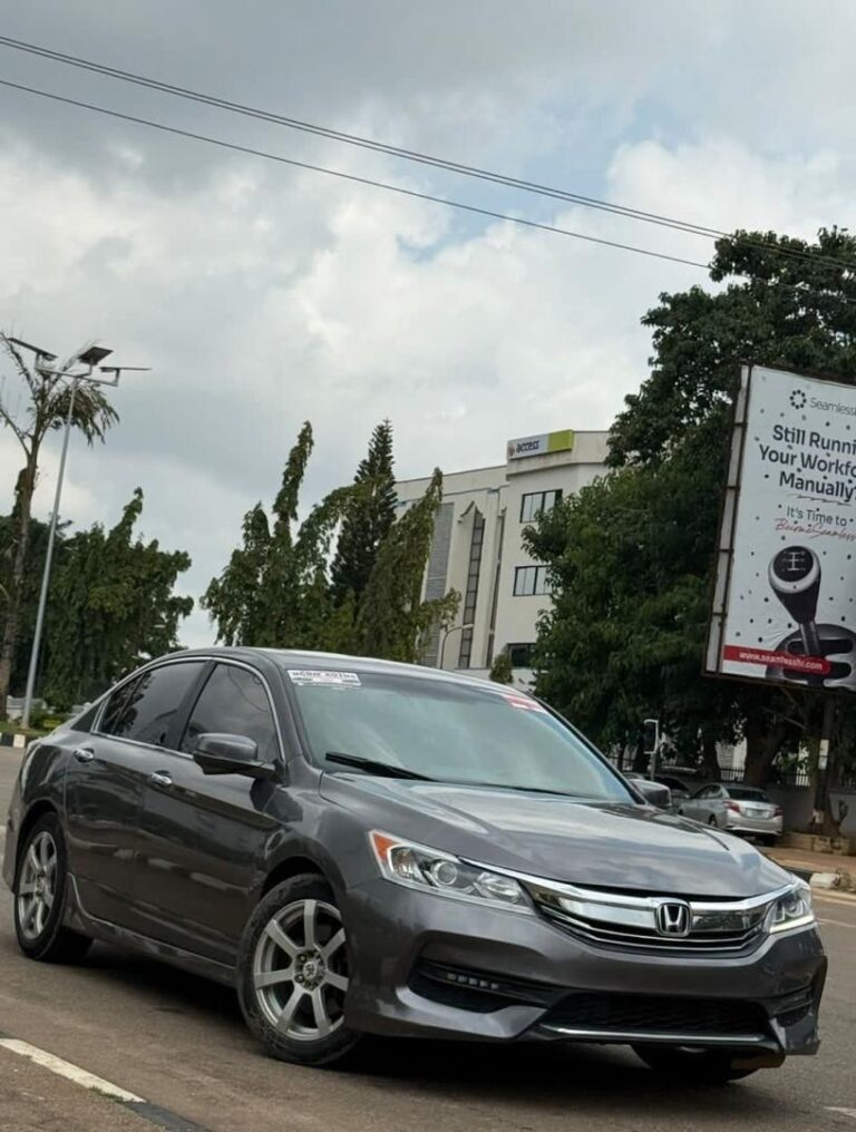 Mad Distress Sale!!! Foreign used 2017 HONDA ACCORD EX-L untampered system in excellent condition with original duty✅ 🏷️15M Net 📍Abuja deal