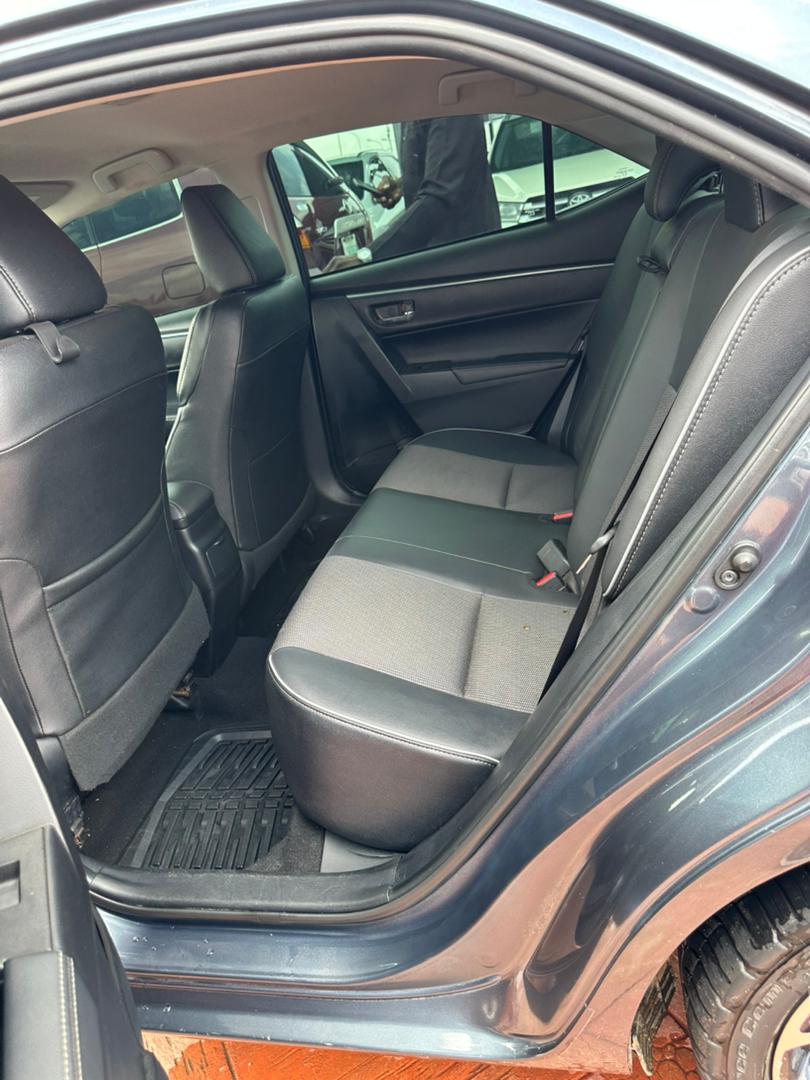 
								Just inn Foreign used Toyota Corolla sport, 2016 model, going for 14.5m Abujadeal full									