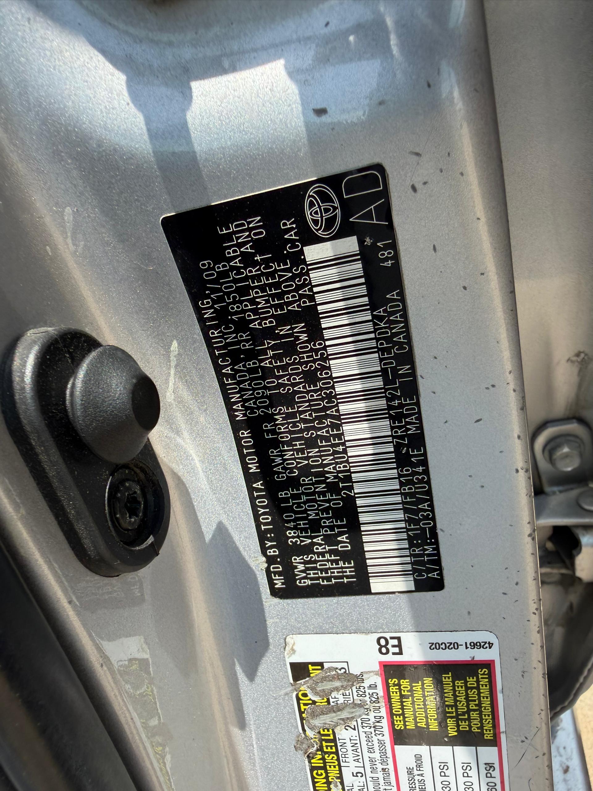 
								Awoof Deal: Extremely clean foreign used Toyota corolla LE 2010 on belt. Accident Free, going for just 9.8m with no single 9ja paint nor rust. No worry just press funds full									