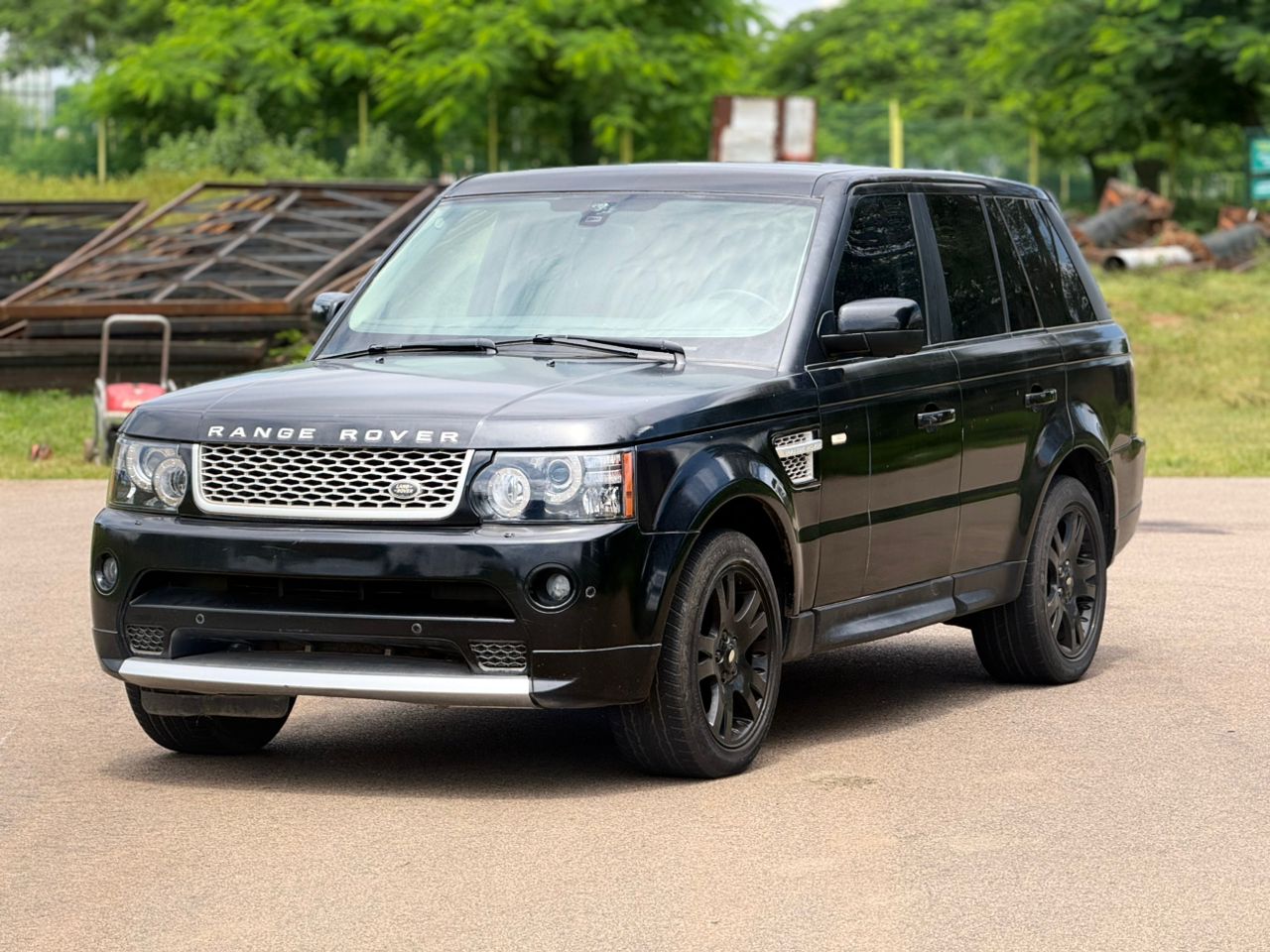 
								QUICK SALES!! EXTREMELY SHARP 2007 RANGE ROVER SPORTS HSE⚡⚡ WITH PROPER DOCUMENTATION  PRICE:3,999,999 📍ABUJA full									