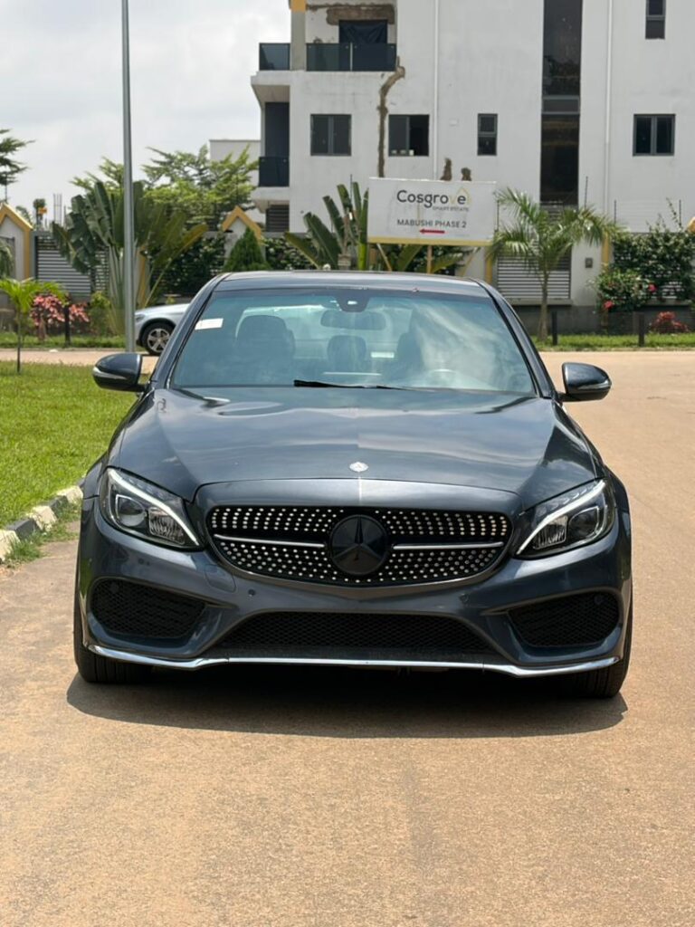 EXTREMELY SHARP 2015 MERCEDES BENZ C400⚡⚡ WITH PROPER DOCUMENTATION  PRICE:20M 📍ABUJA