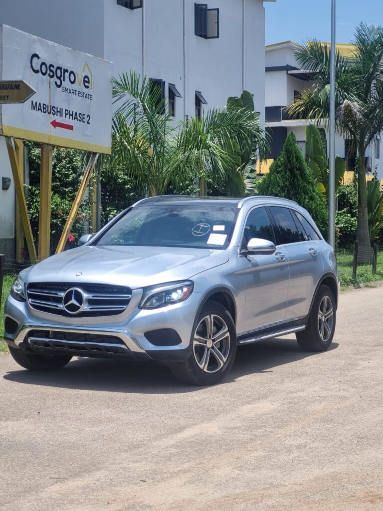FOREIGN USED 2018  MERCEDES BENZ GLC 300⚡⚡ WITH PROPER DOCU0MENTATION  PRICE:30M 📍ABUJA