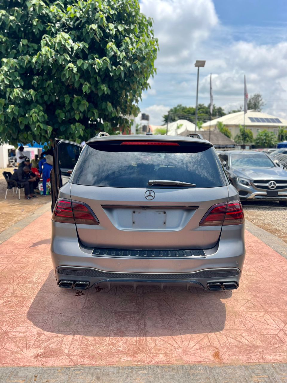 
								Neatly Used Mercedes Benz ML350 2013 ⬆️ GLE350 in perfect condition Legally Registered  Buy and Drive   17 Million full									