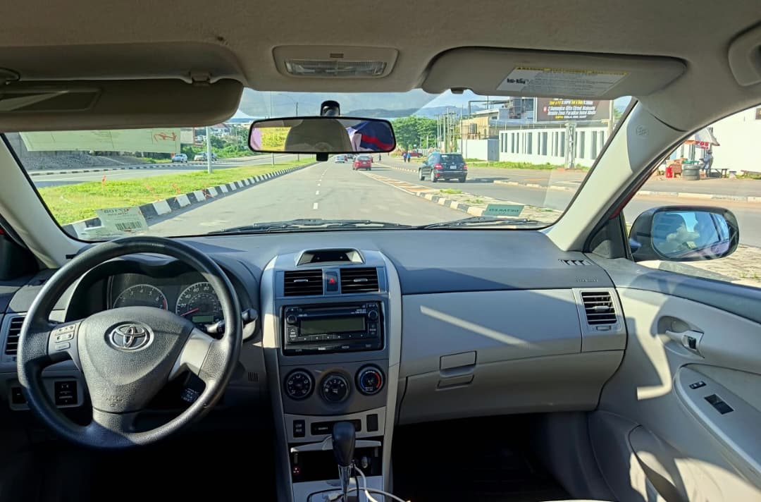 
								FOREIGN USED 2012 TOYOTA COROLLA LE NOTHING TO FIX WITH ORIGINAL CUSTOM DUTY FULLY PAID GOING FOR 12.5M ABUJA DEAL full									