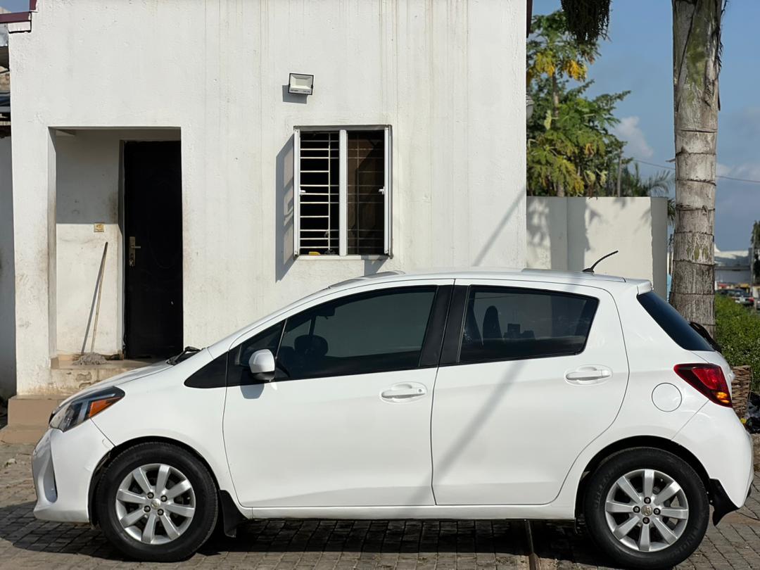 
								SUPER CLEAN‼️  FEW MONTHS USED 2017 MODEL TOYOTA YARIS  ORIGINAL DUTY 💰N10,200,000 full									