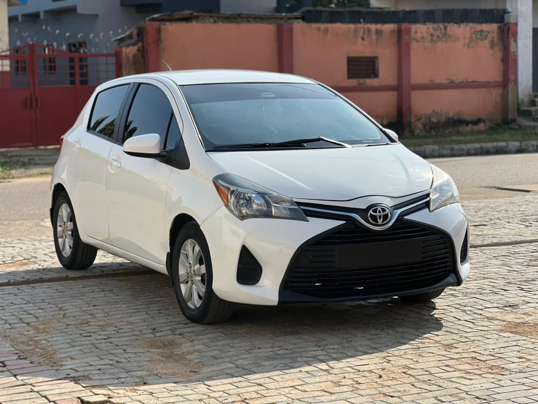 
								SUPER CLEAN‼️  FEW MONTHS USED 2017 MODEL TOYOTA YARIS  ORIGINAL DUTY 💰N10,200,000 full									