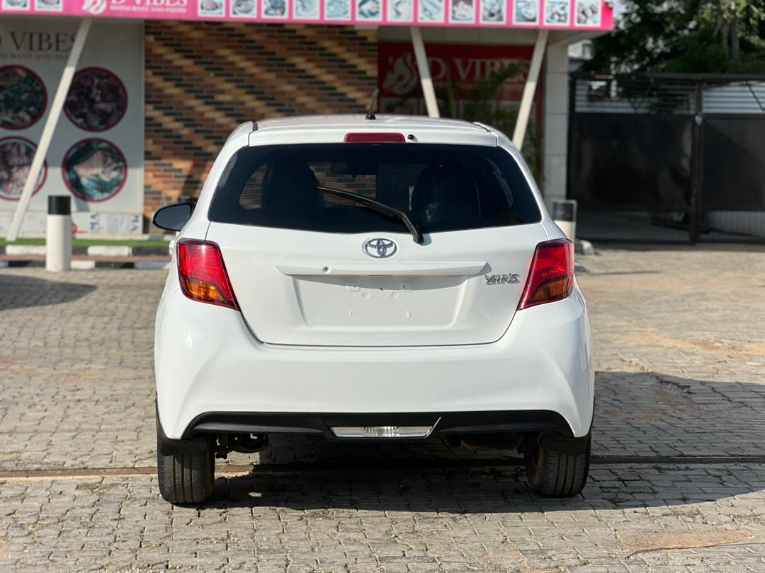
								SUPER CLEAN‼️  FEW MONTHS USED 2017 MODEL TOYOTA YARIS  ORIGINAL DUTY 💰N10,200,000 full									