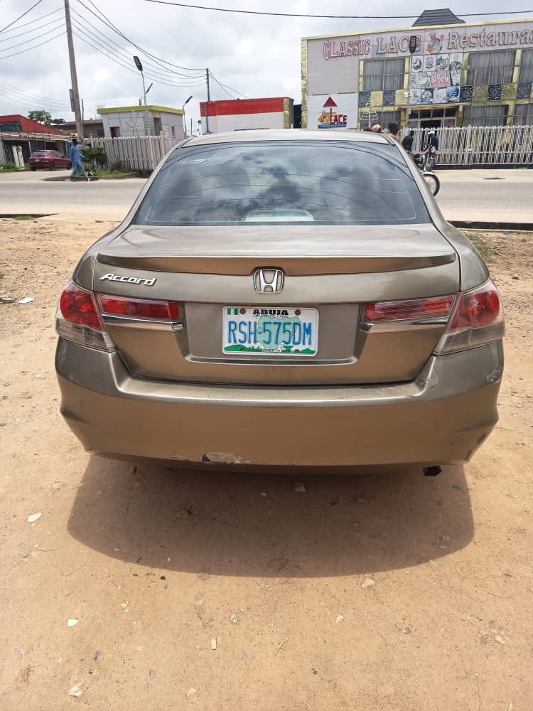 
								hot distress sale Honda Accord aka evil spirit 2009 model 📅 in very good condition 👍 with everything untempered available for 3.850 net 🥅  Abuja full									