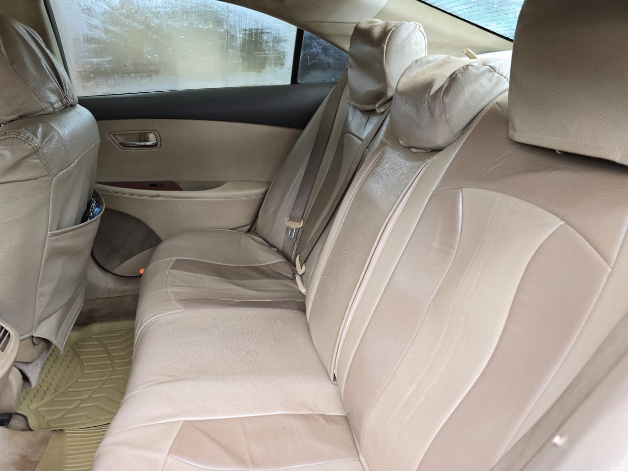 
								Distress Lexus Es350 Available for Urgent pick up Engine and gear is Untampared Ac need Attention Going for 4.5m Location MARARABA Note Buyer to Settle Sambo 200k full									