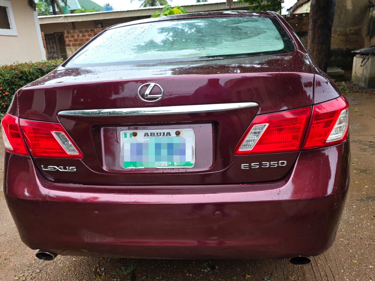
								Distress Lexus Es350 Available for Urgent pick up Engine and gear is Untampared Ac need Attention Going for 4.5m Location MARARABA Note Buyer to Settle Sambo 200k full									