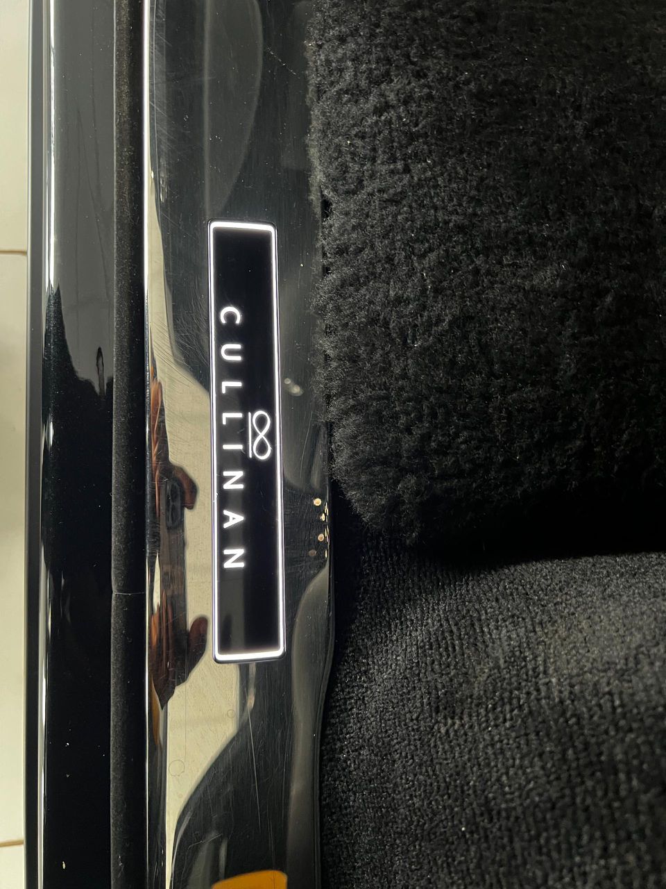 
								Price review ‼️‼️‼️‼️‼️‼️ Brand new 2024 ROLLS ROYS CULLINAN  WITH ORIGINAL DUTY  CLEAN TITLE  GOING FOR 1.1b now 800m Abuja deal full									