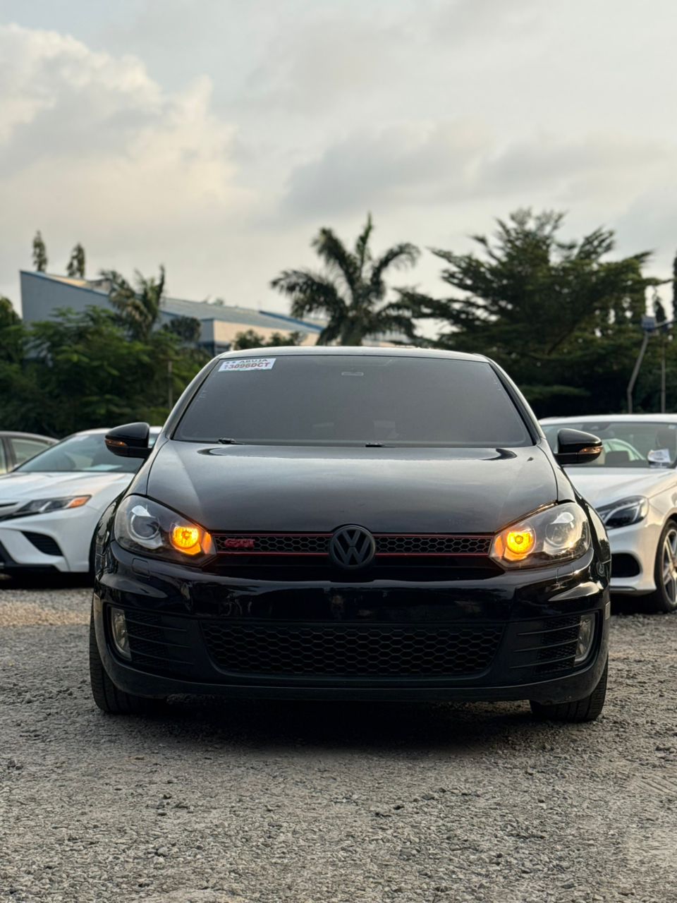 
								Massive distress Sell foreign used Volkswagen Gold GTI 2013 for just 8.9m Abuja full									
