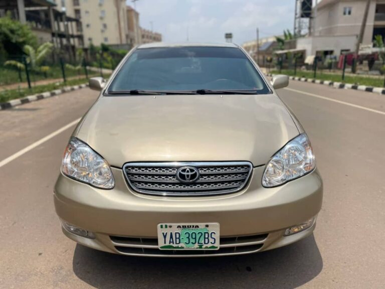 Extremely clean Toyota Corolla 2004 With Unterperd engine and gear Going for 5m Location Abuja
