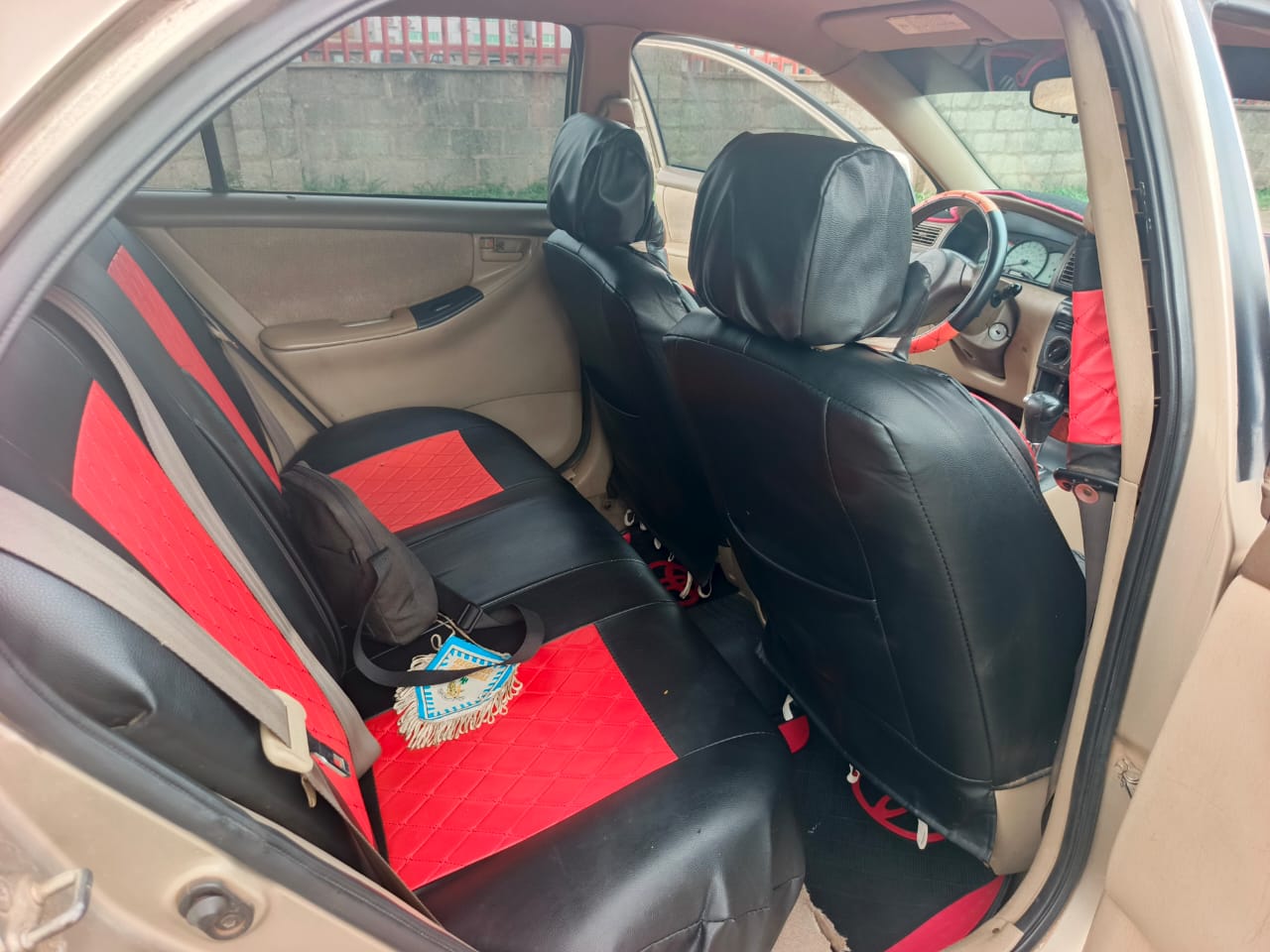 
								Extremely clean Toyota Corolla 2004 With Unterperd engine and gear Going for 5m Location Abuja full									
