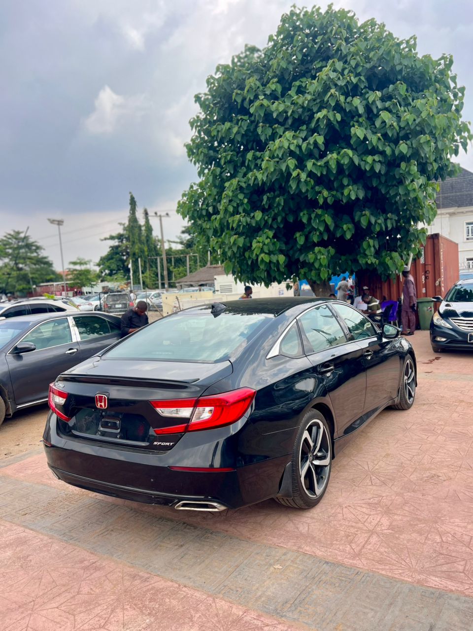 
								Foreign Used Honda Accord Sports 2019 in perfect condition Buy and Drive   19 Million full									
