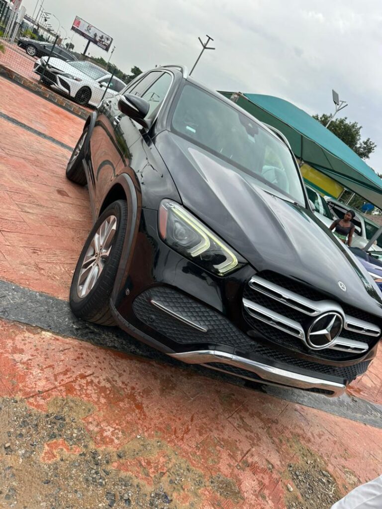 Just inn  Foreign used mecerdes Benz, GLE 350, going for 63m Abujadeal