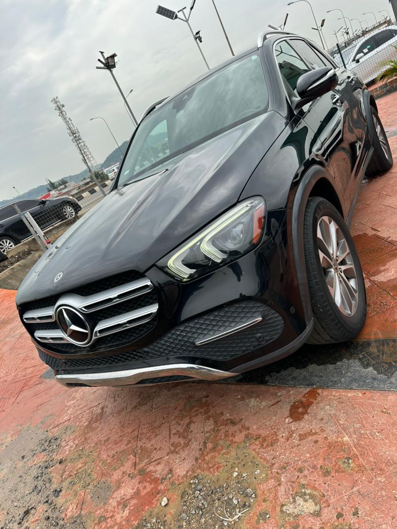 
								Just inn  Foreign used mecerdes Benz, GLE 350, going for 63m Abujadeal full									