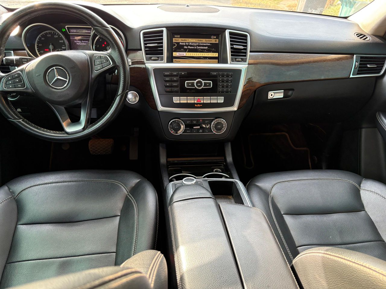 
								Giveaway Deal‼️‼️‼️ Carefully Used (Unregistered) 2013 MBenz ML350 Facelifted to Gle350 (Keyless & Sunroof) With Original Duty going for just 15.3m Net Dawaki Abuja📍 ZERO CHAIN DEAL full									