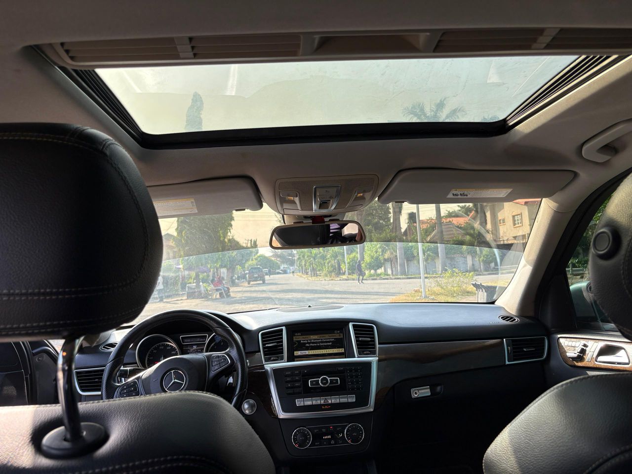 
								Giveaway Deal‼️‼️‼️ Carefully Used (Unregistered) 2013 MBenz ML350 Facelifted to Gle350 (Keyless & Sunroof) With Original Duty going for just 15.3m Net Dawaki Abuja📍 ZERO CHAIN DEAL full									