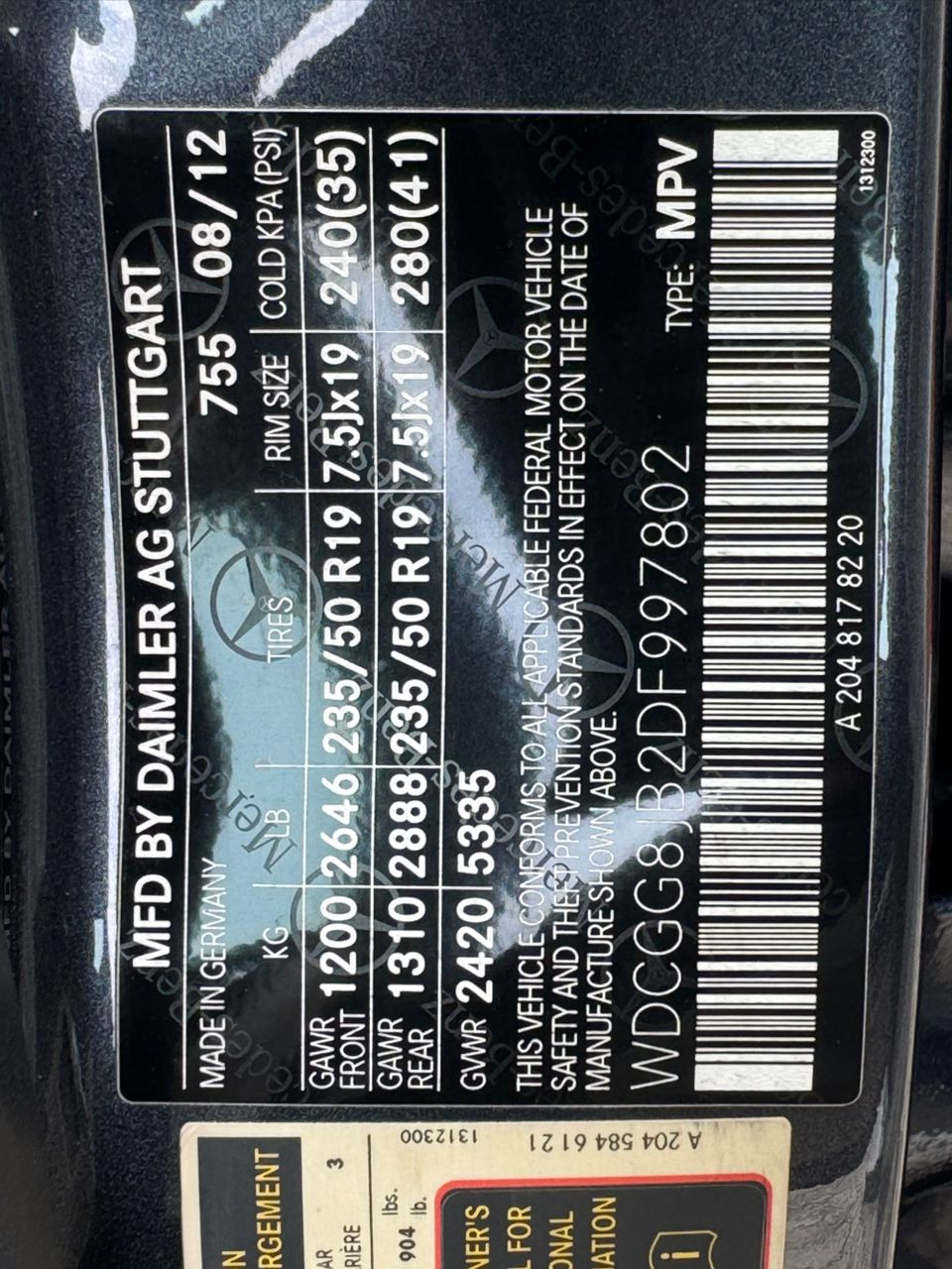 
								FOREIGN USED 2013 MERCEDEZ BENZ GLK350 4MATIC (BASIC OPTIONS) WITH KEY TO START AND VERIFIED DUTY VALID FOR 16.5 MILLION NAIRA ONLY full									