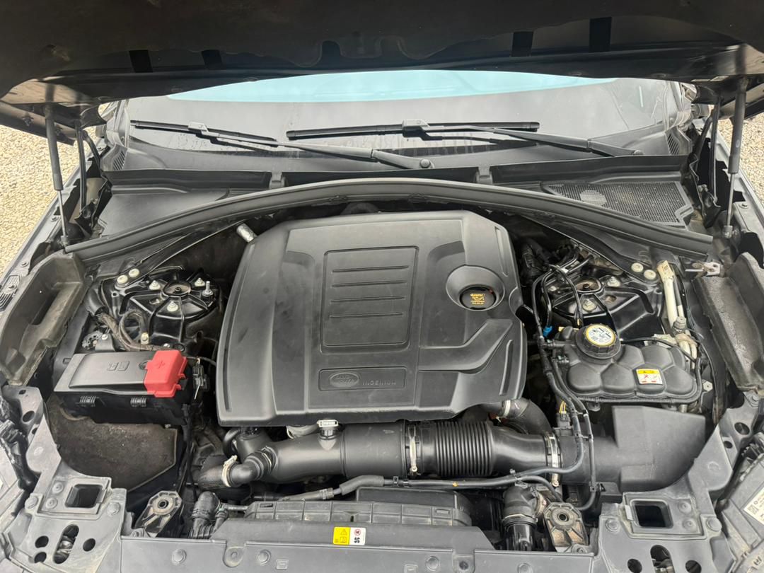 
								2020 Range Rover Velar  Awoof deal  For just 37.5m now full									