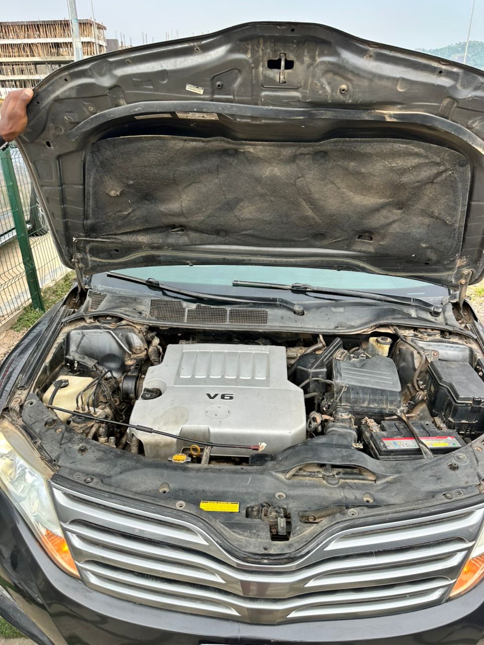 
								Full option XLE Venza 2010 model now available.. first body paint with duty 9.7m only full									