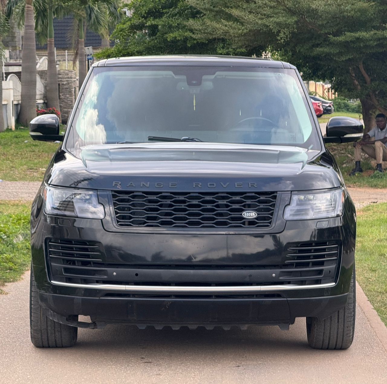 
								Urgent sales ‼️ 2025 Entry 2013 Neatly facelifted Range Rover Sport HSE car is in pristine condition (Nothing To Fix) fullest option (Keyless Double pano and more) with original duty going for just 23.5m come for inspection and payment before you hear sold full									