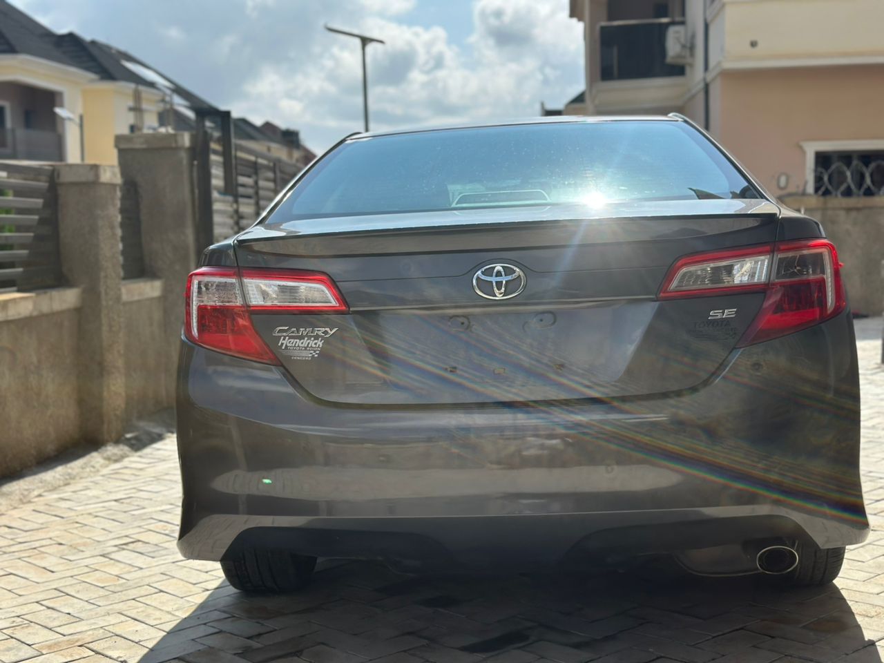 
								EXTREMELY SHARP  GRADE FOREIGN USED 2013 ON BELT TOYOTA CAMRY SE, MINT INTERIOR, NO SINGLE 9JA PAINT WITH UNTAMPARED ENGINE ND GEAR.GOING FOR JUST 13.5M ONLY full									