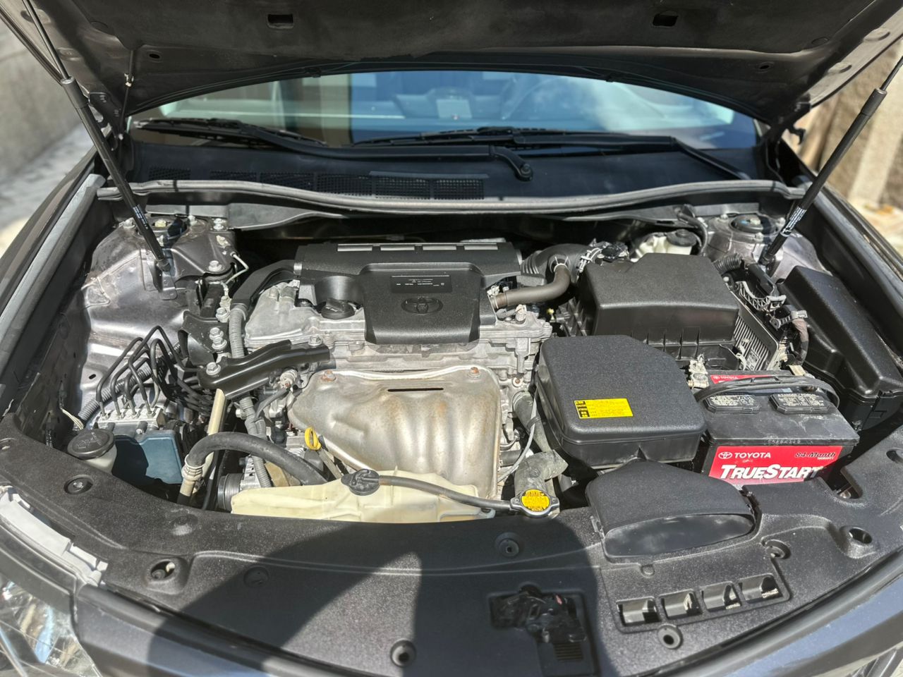 
								EXTREMELY SHARP  GRADE FOREIGN USED 2013 ON BELT TOYOTA CAMRY SE, MINT INTERIOR, NO SINGLE 9JA PAINT WITH UNTAMPARED ENGINE ND GEAR.GOING FOR JUST 13.5M ONLY full									