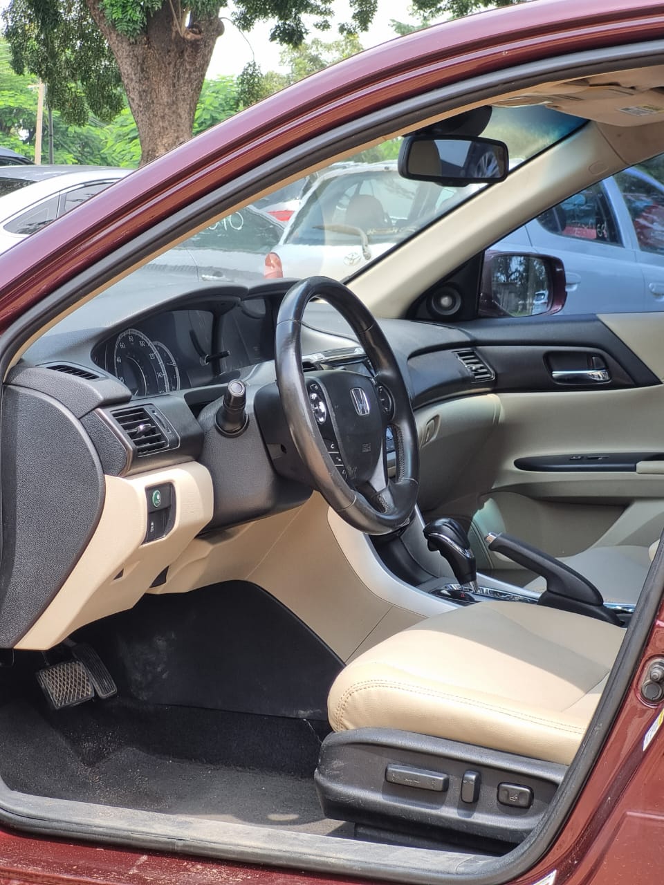 
								FOREIGN USED 2014  HONDA ACCORD EX-L ⚡⚡ KEYLESS WITH SUNROOF  WITH PROPER DOCUMENTATION  PRICE:12.8M 📍ABUJA full									