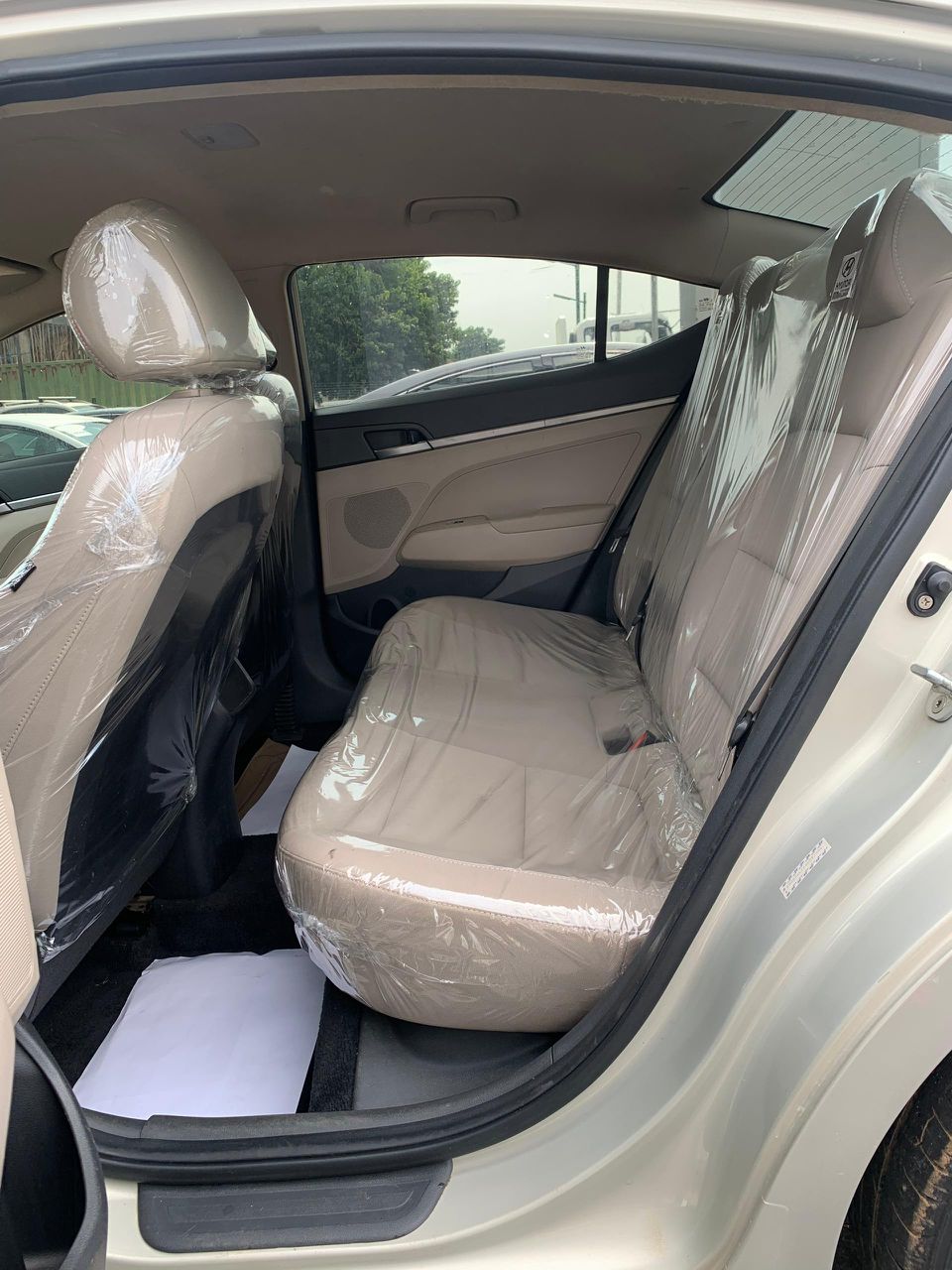 
								2017 direct Belgium Hyundai Elantra with duty….10.8M last full									